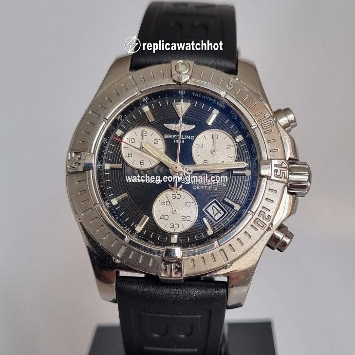 Breitling Colt Chronograph Mens watch Unisex Quartz Steel A73380 2