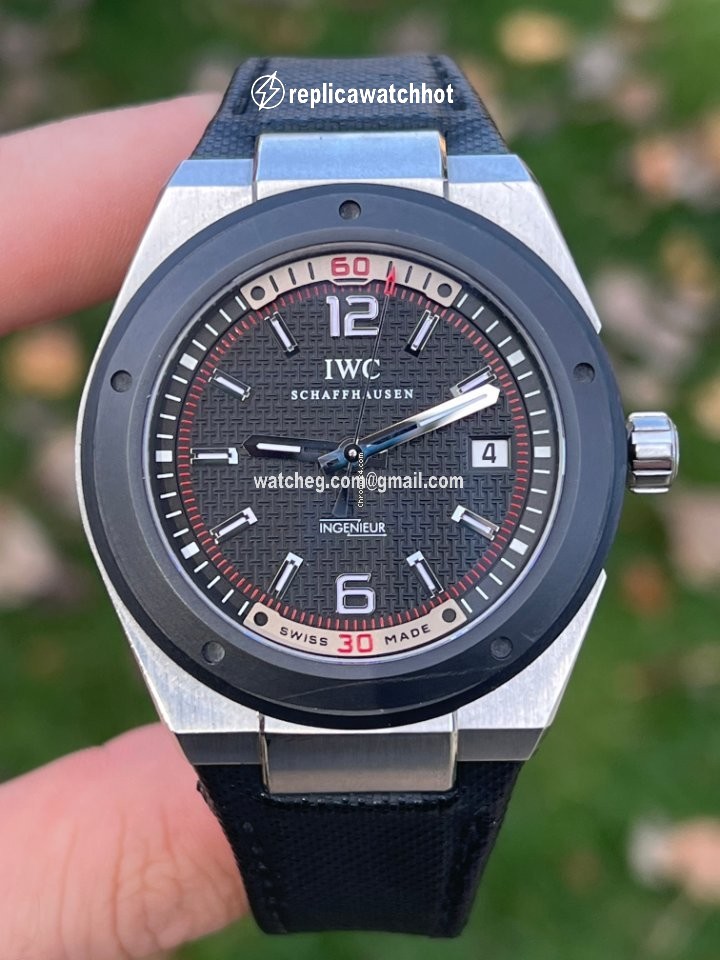 IWC Ingenieur Automatic Mens watch Unisex Automatic Steel IW323401 2