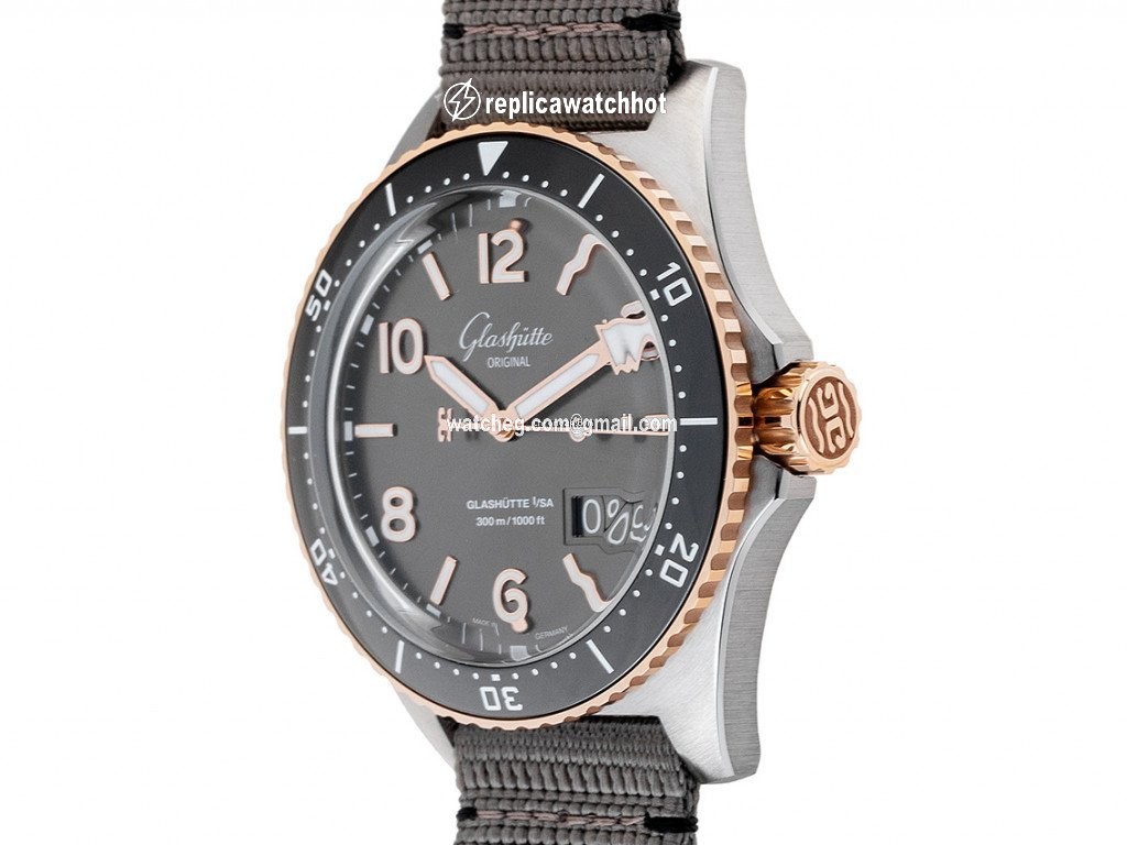 Glashtte Original Mens watch Unisex Automatic Gold Steel 1-36-13-04-91-08 2