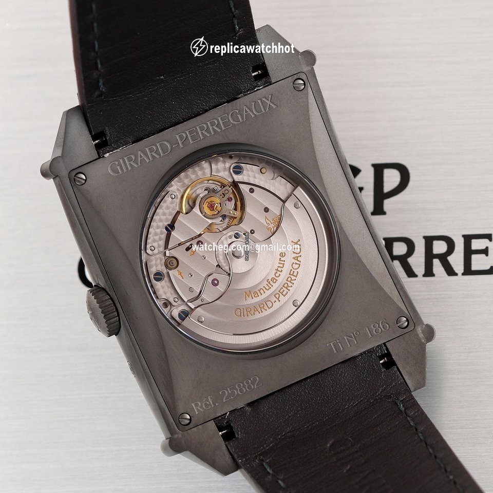 Girard Perregaux Vintage 1945 Mens watch Unisex Automatic Titanium 25882-21-223-bf6a 2