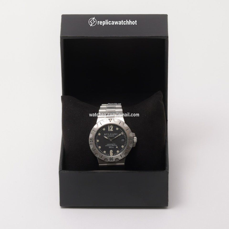 Bulgari Diagono Mens watch Unisex Automatic Steel SD 38 S 2