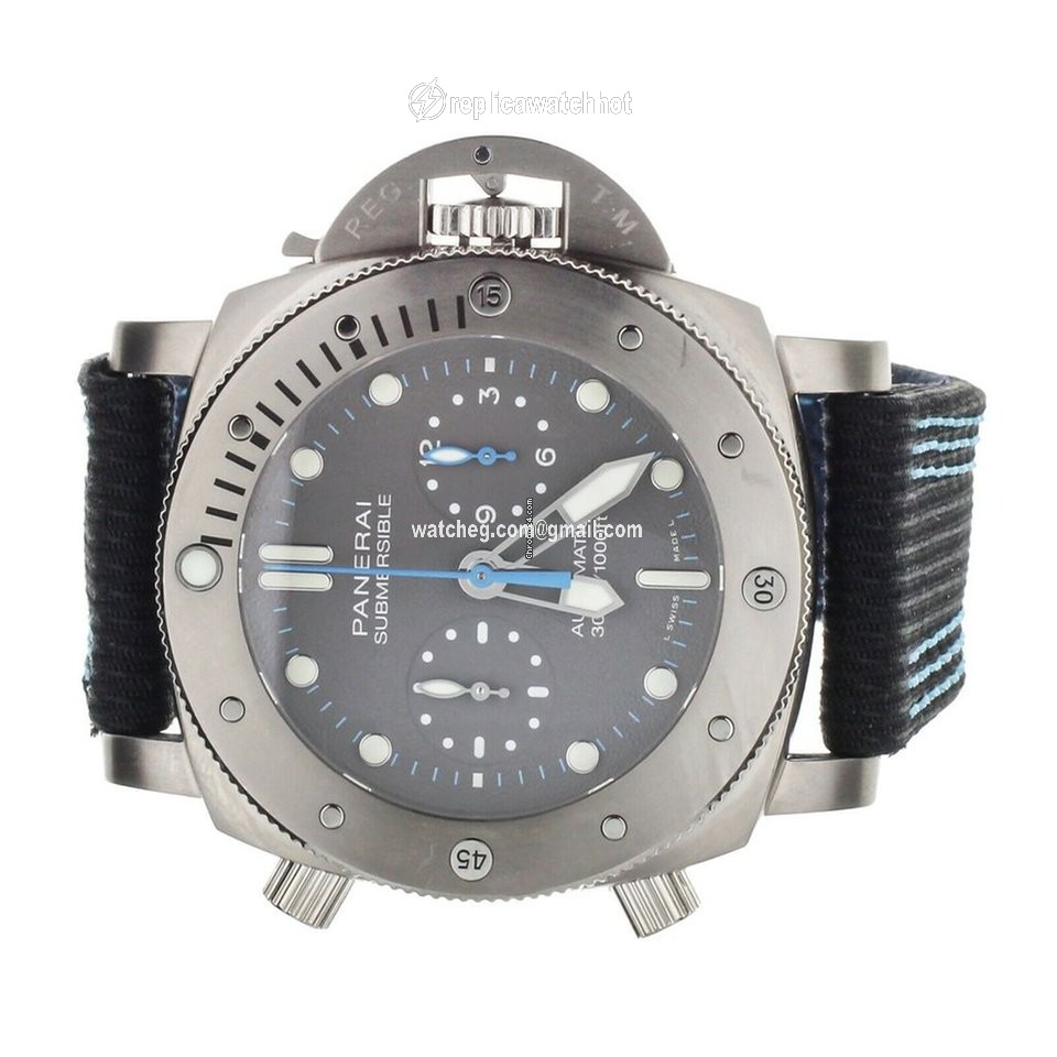 Panerai Luminor Submersible Mens watch Unisex Automatic Titanium PAM1027 2