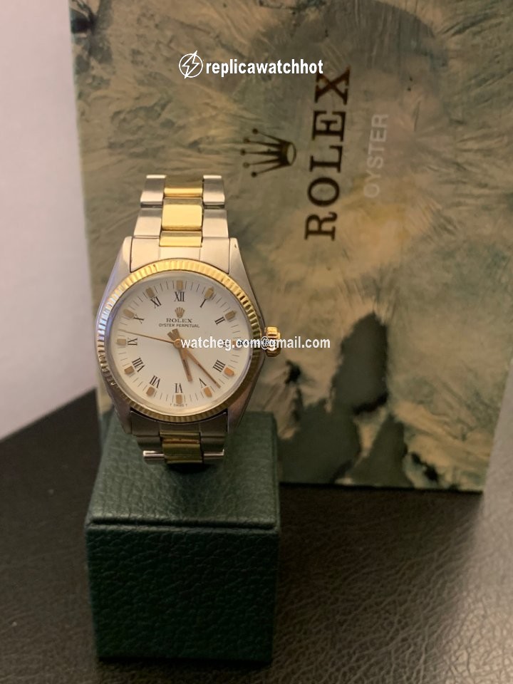 Rolex Oyster Perpetual 31 Mens watch Unisex Gold Steel Automatic 6751 2