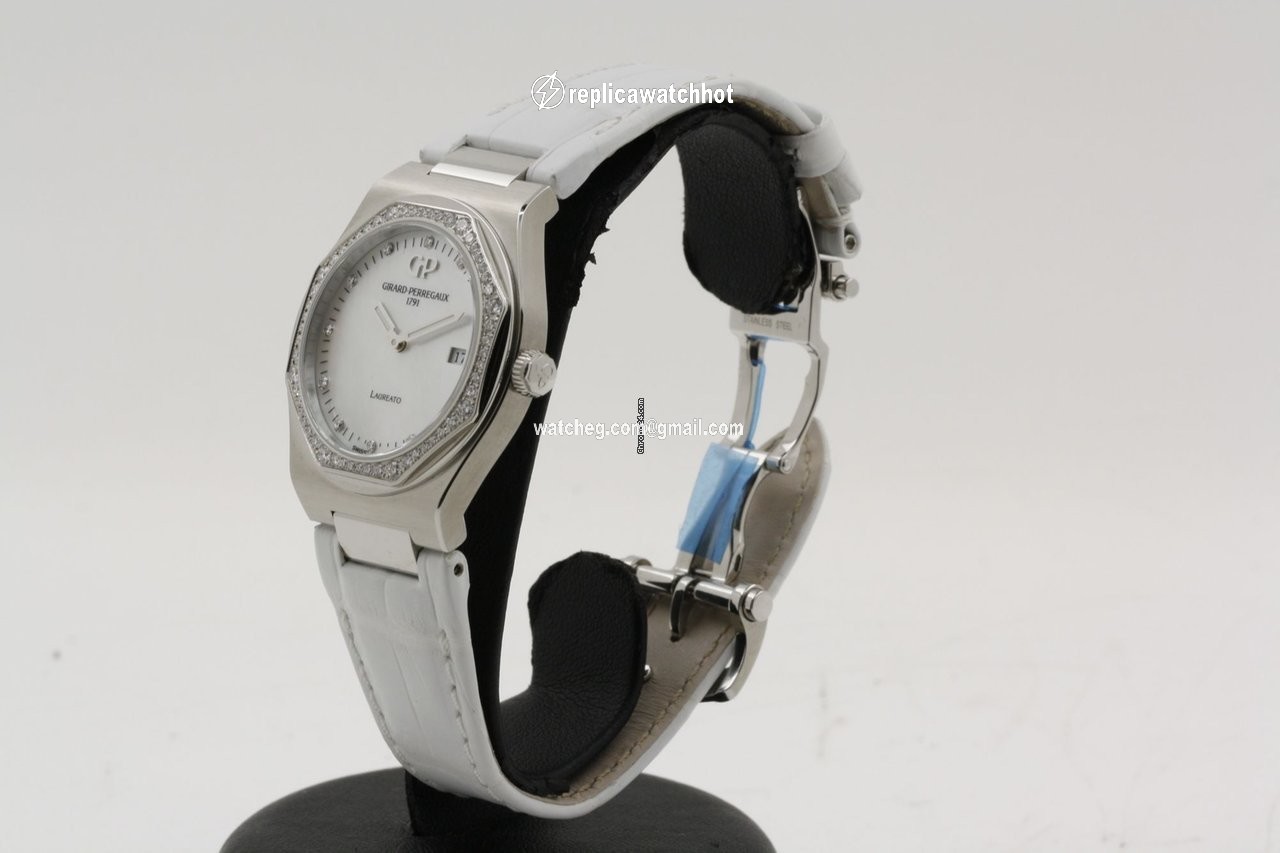 Girard Perregaux Laureato Womens watch Quartz Steel 80189 2