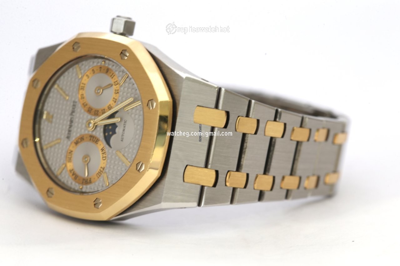 Audemars Piguet Royal Oak Day-Date Mens watch Unisex Automatic Gold Steel 25594SA-OO-0789SA-01 2