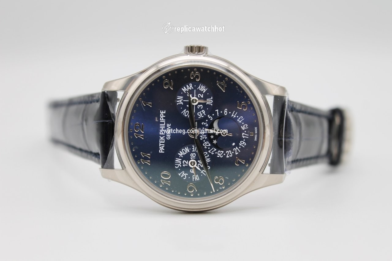 Patek Philippe Perpetual Calendar Mens watch Unisex Automatic White gold 5327G-001 2