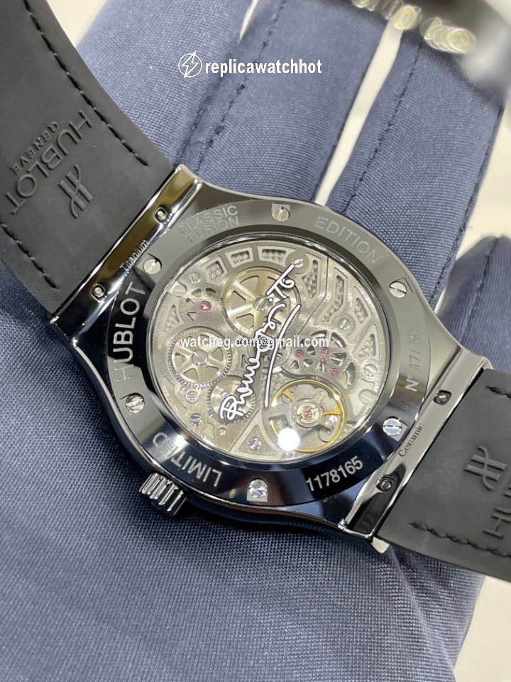 Hublot Classic Fusion Ultra-Thin Mens watch Unisex Automatic 515.CS.0910.LR 2