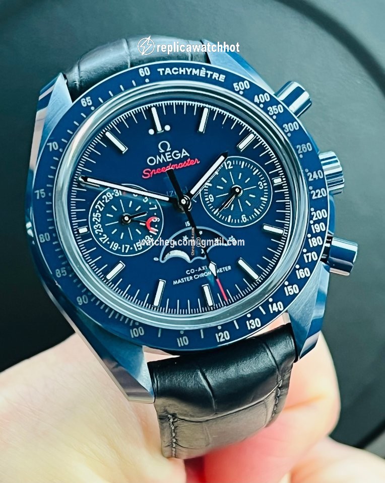 Omega Speedmaster Professional Moonwatch Moonphase Mens watch Unisex Automatic Ceramic 304.93.44.52.03.001 2