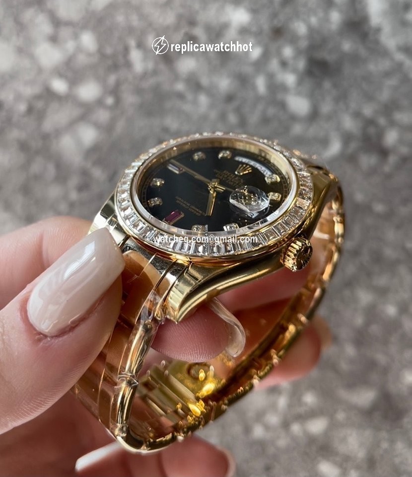 Rolex Day-Date Yellow gold 18958 2
