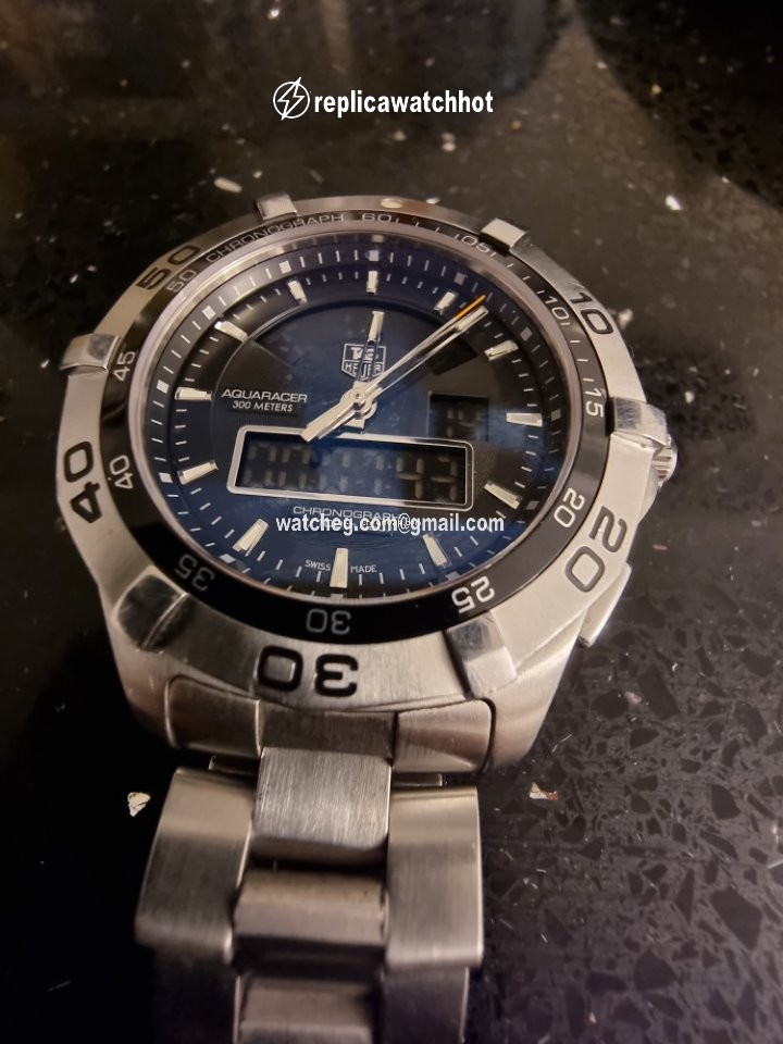 TAG Heuer Aquaracer 300M Mens watch Unisex Quartz CAF1010-0 2