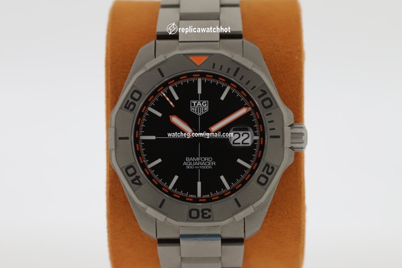 TAG Heuer Aquaracer 300M Mens watch Unisex Automatic Titanium WAY208F.BF0638 2