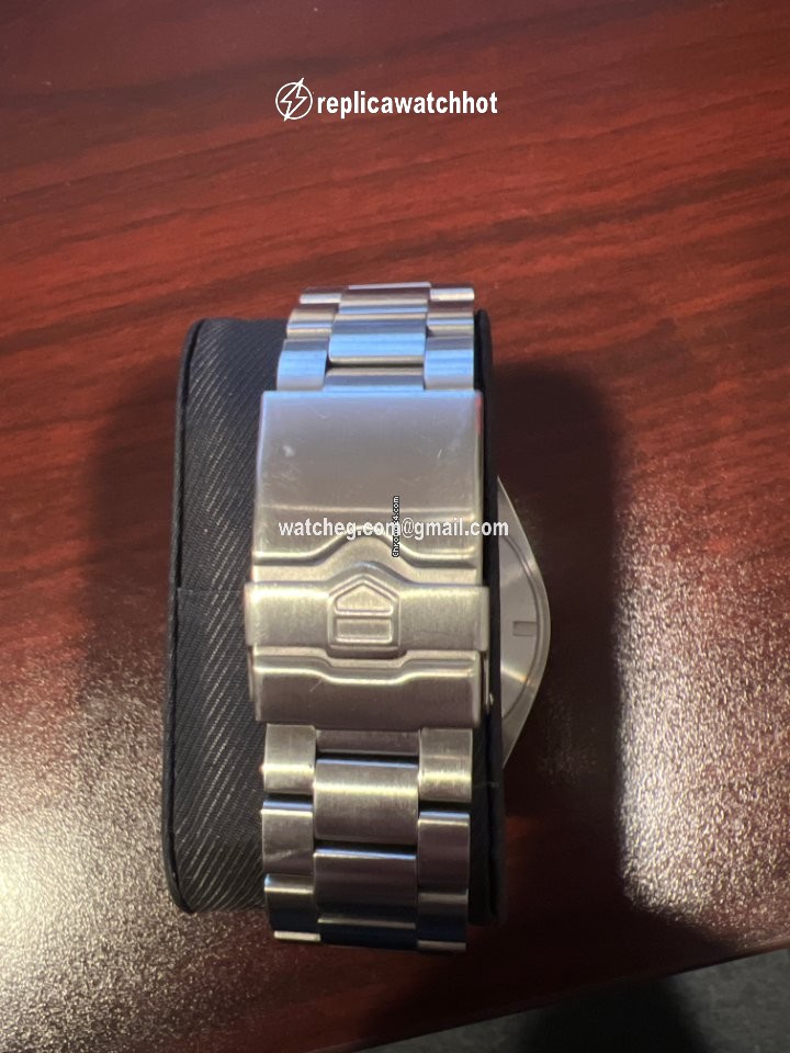 TAG Heuer Formula 1 Quartz Mens watch Unisex Quartz Steel CAZ1014.BA0842 2