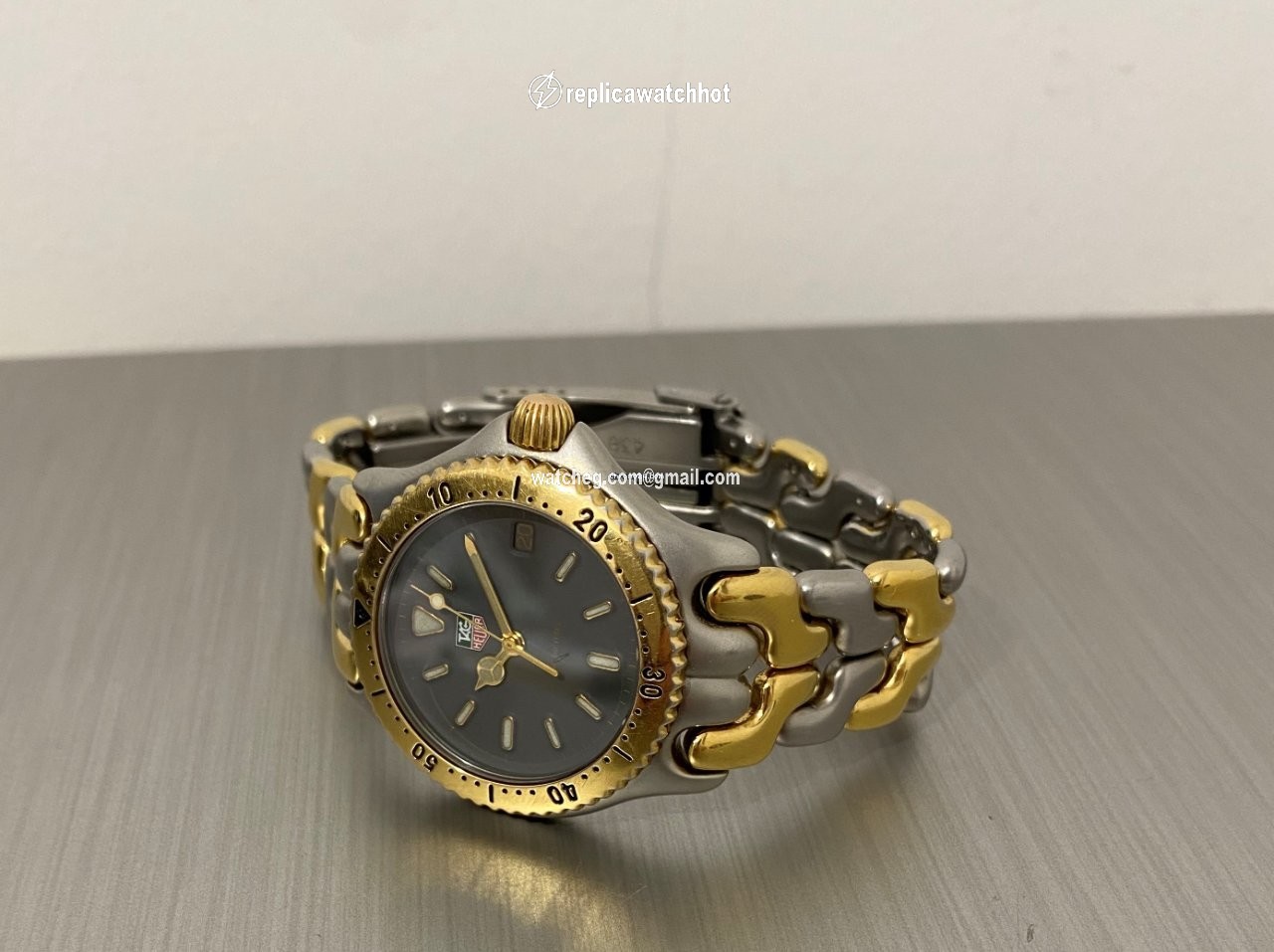 TAG Heuer Mens watch Unisex Quartz Gold Steel S95.206M 2