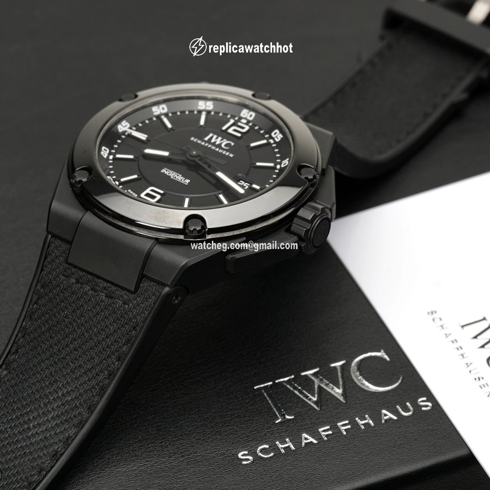 IWC Ingenieur AMG Mens watch Unisex Automatic IW322503 2