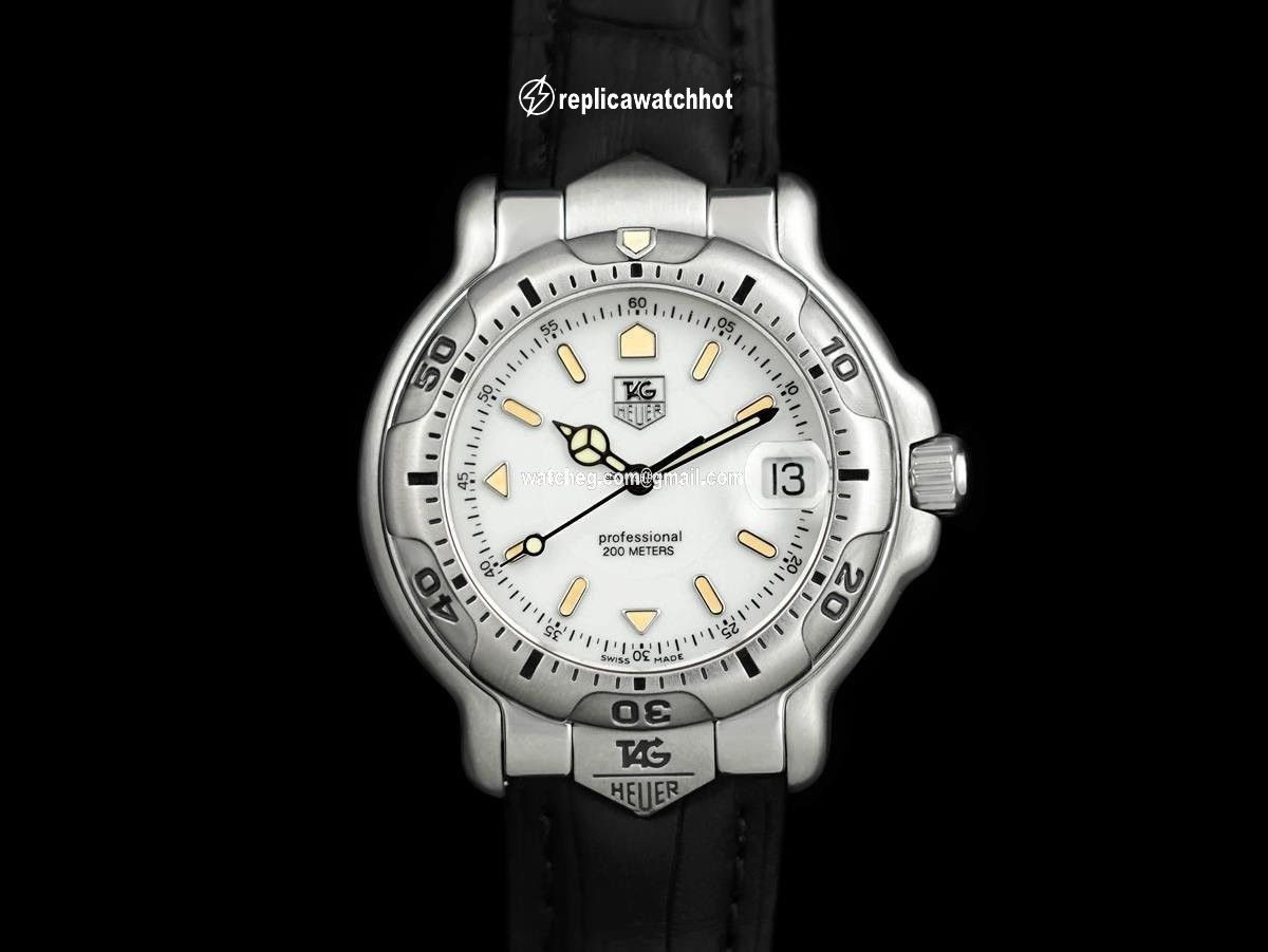 TAG Heuer 6000 Mens watch Unisex Quartz Steel 8462ST 2