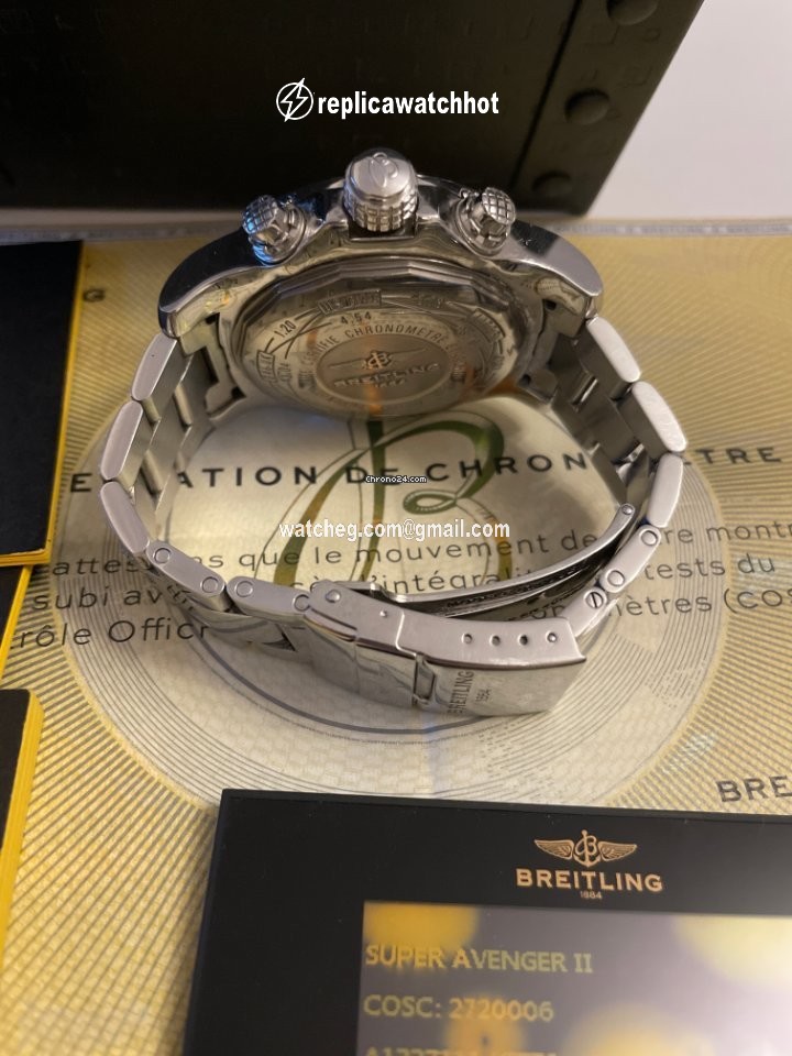 Breitling Super Avenger II Mens watch Unisex Automatic Steel A1337111.G779.168A 2