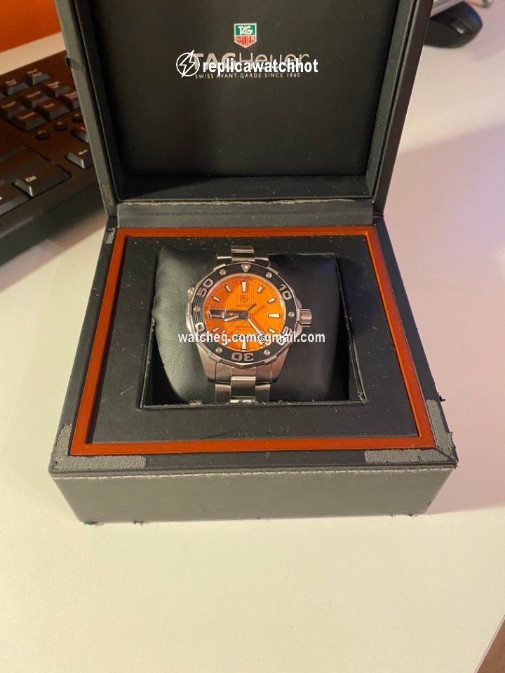 TAG Heuer Aquaracer 500M Mens watch Unisex Quartz Steel WAJ 1113 2