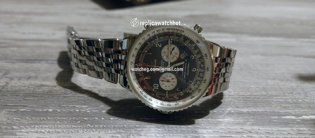 Breitling Navitimer Heritage Mens watch Unisex Automatic Steel A35360 2