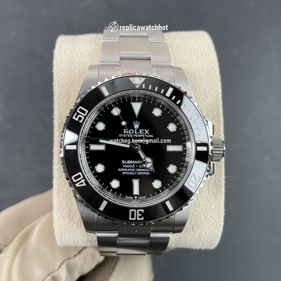Rolex Submariner (No Date) Mens watch Unisex Steel Automatic 124060 2