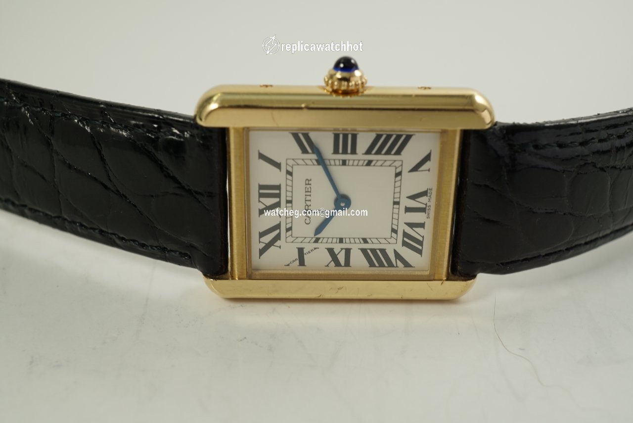 Cartier Tank Solo Mens watch Unisex Quartz Gold Steel 2743 2