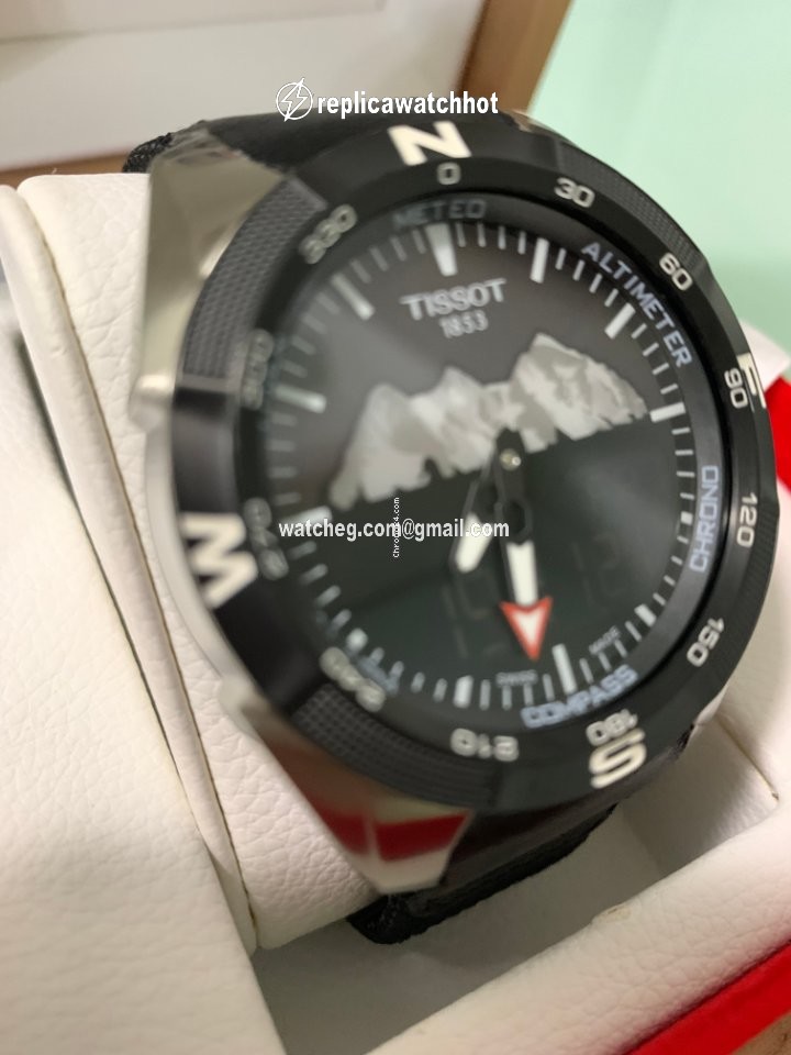 Tissot T-Touch Expert Solar Mens watch Unisex Quartz Titanium T091.420.46.051.10 2