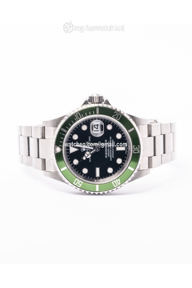 Rolex Submariner Date Steel 16610T 2