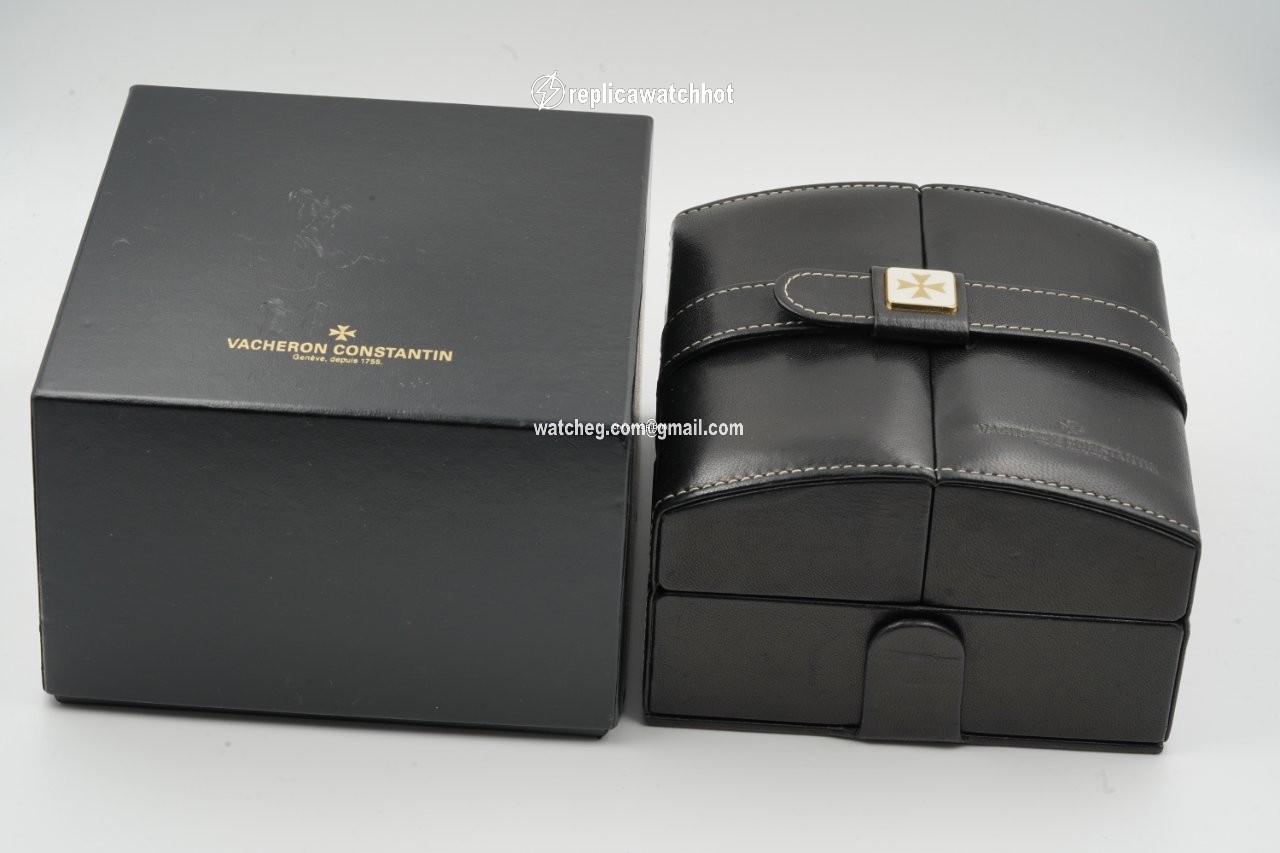 Vacheron Constantin Overseas Mens watch Unisex Automatic Steel 42040 2