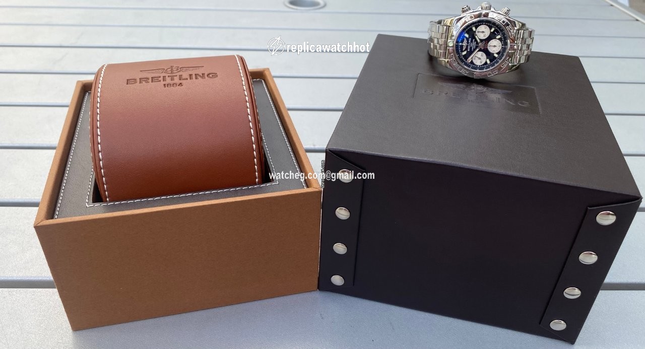 Breitling Chronomat 41 Mens watch Unisex Automatic Steel AB014012 BA52 2