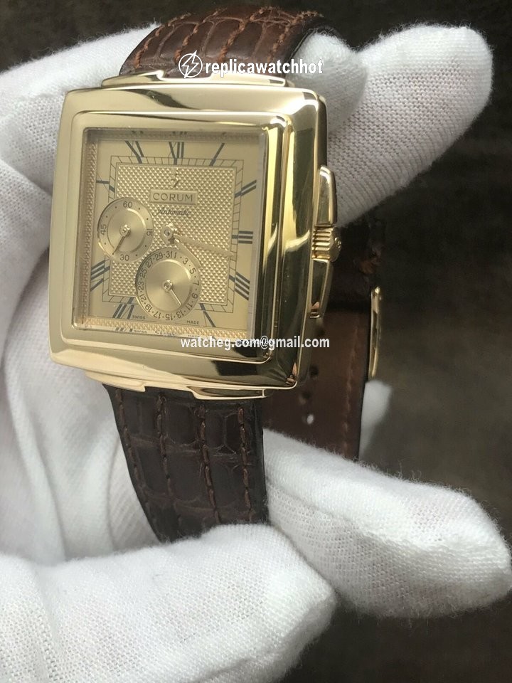 Corum Automatic Yellow gold 74.121.56 2