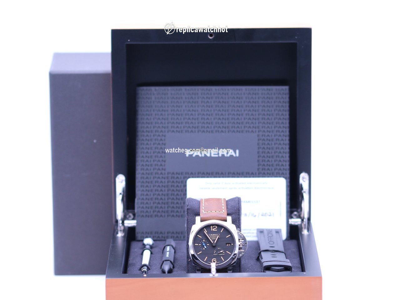 Panerai Luminor 1950 3 Days GMT Power Reserve Automatic Mens watch Unisex Automatic Steel PAM 01537 2