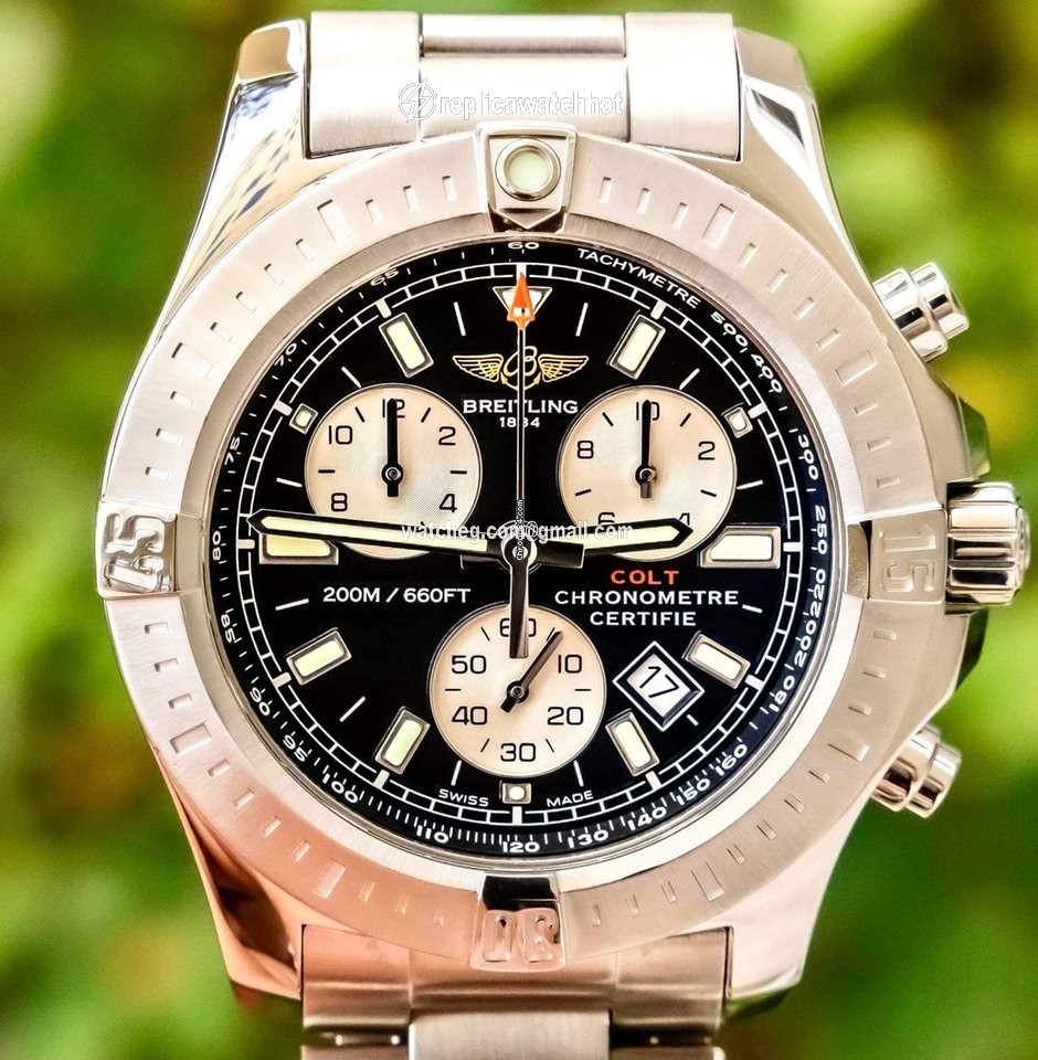 Breitling Colt Chronograph Mens watch Unisex Quartz Steel A7338811 BD43 2