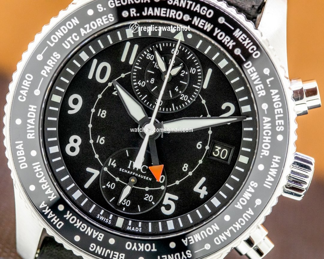 IWC Pilot Chronograph Mens watch Unisex Automatic Steel IW395001 2