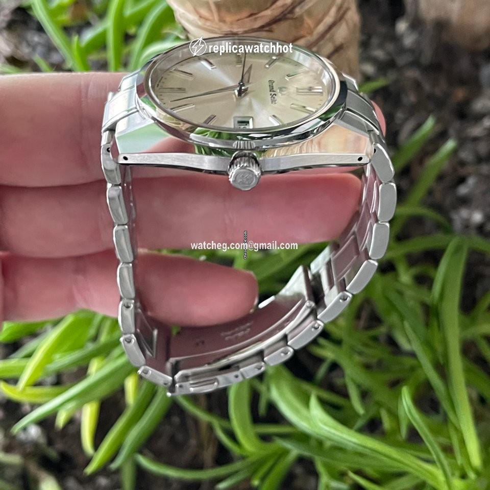 Seiko Grand Seiko Mens watch Unisex Quartz Steel SBGP001 2