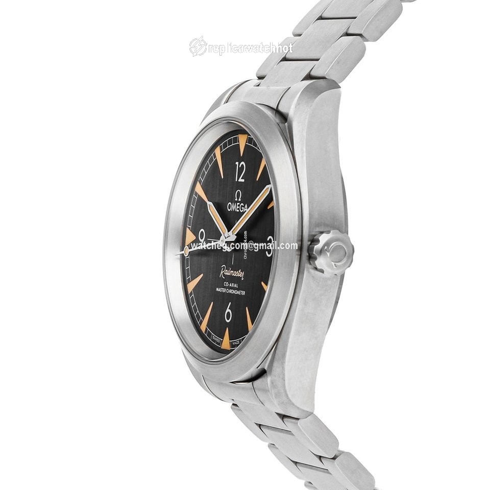Omega Seamaster Railmaster Mens watch Unisex Automatic Steel 220.10.40.20.01.001 2