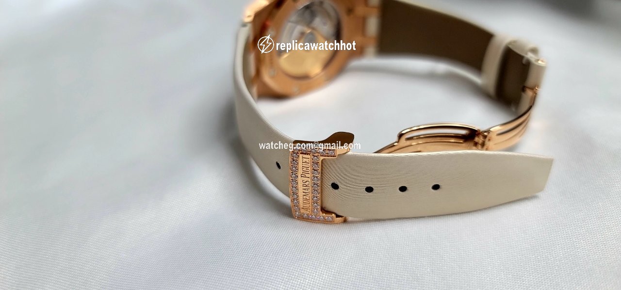 Audemars Piguet Royal Oak Lady Womens watch Automatic Rose gold 15452OR.ZY.D038VE.01 2