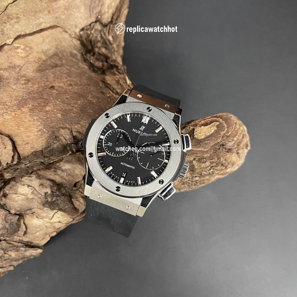 Hublot Classic Fusion Chronograph Automatic Titanium 521.NX1171.LR 2
