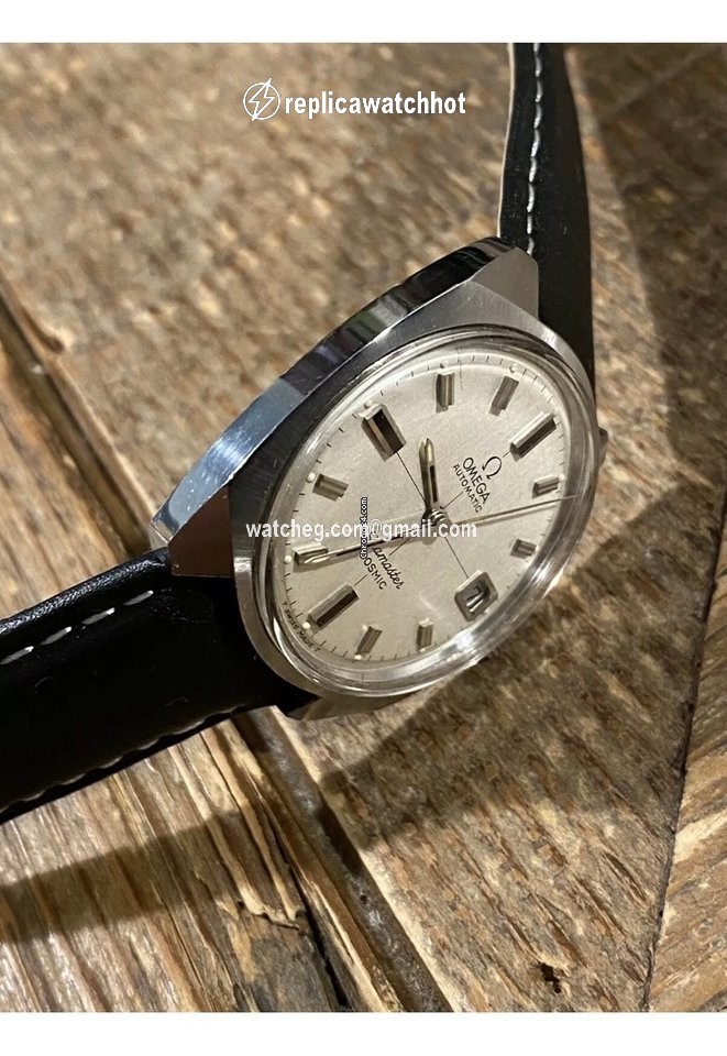 Omega Seamaster Mens watch Unisex Automatic Steel 166.022 2