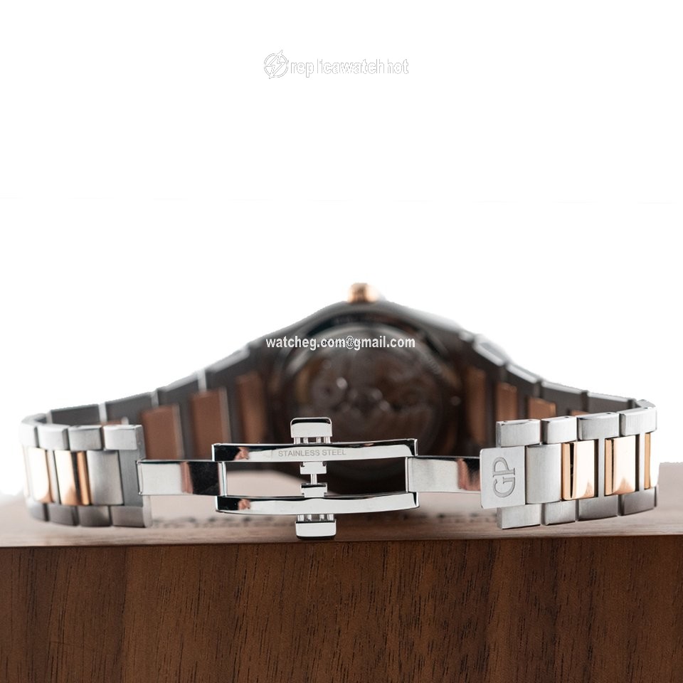 Girard Perregaux Laureato Automatic 81010-26-1834-26A 2