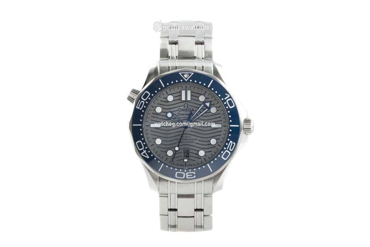 Omega Seamaster Diver 300 M Mens watch Unisex Automatic Steel 210.30.42.20.06.001 2