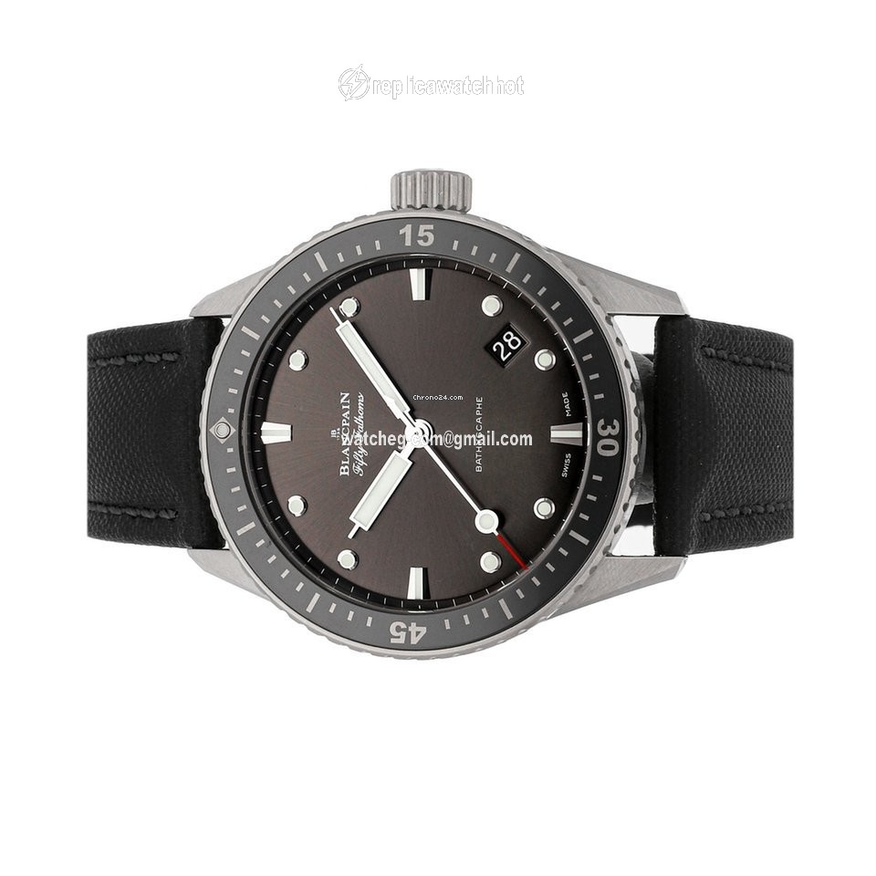 Blancpain Fifty Fathoms Bathyscaphe Mens watch Unisex Automatic Steel 5000-1110-B52A 2