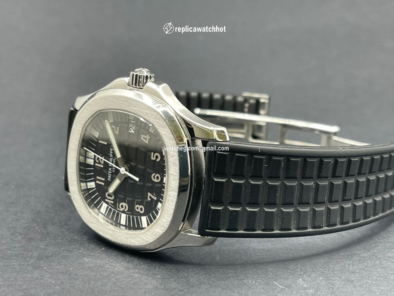 Patek Philippe Aquanaut Quartz Steel 5064A-001 2