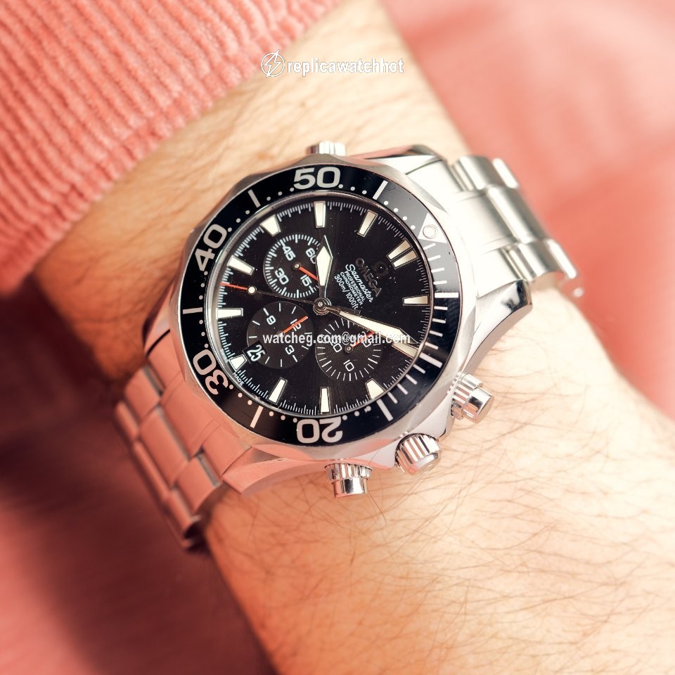 Omega Seamaster Diver 300 M Mens watch Unisex Automatic Steel 2594.52.00 2