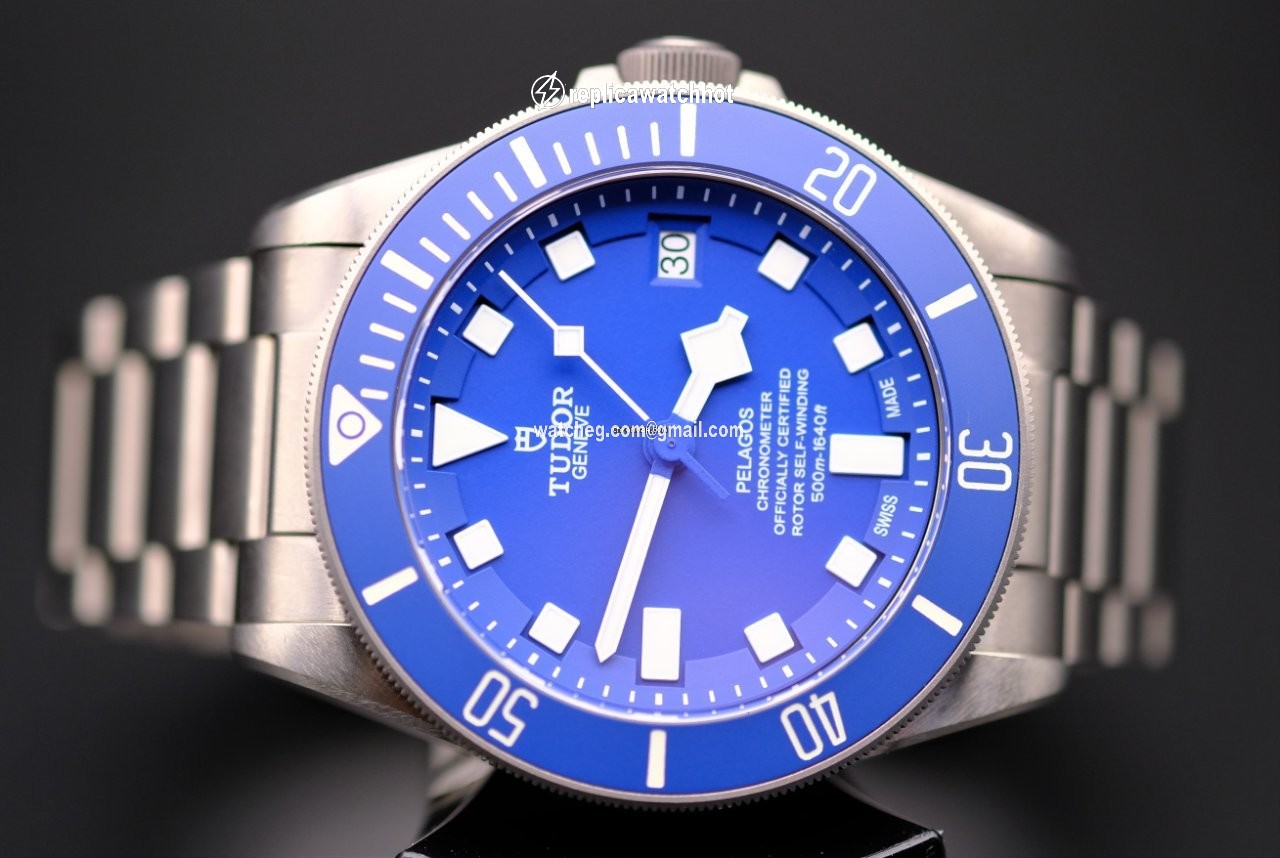 Tudor Pelagos Mens watch Unisex Automatic Titanium 25600TB-0001 2