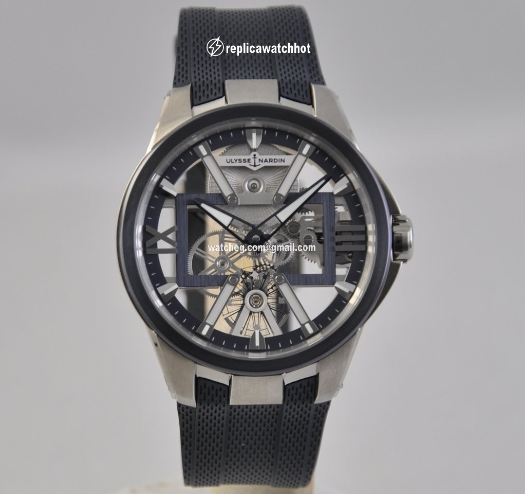 Ulysse Nardin El Toro  Black Toro Mens watch Unisex Manual winding Titanium 3713-260-3 03 2