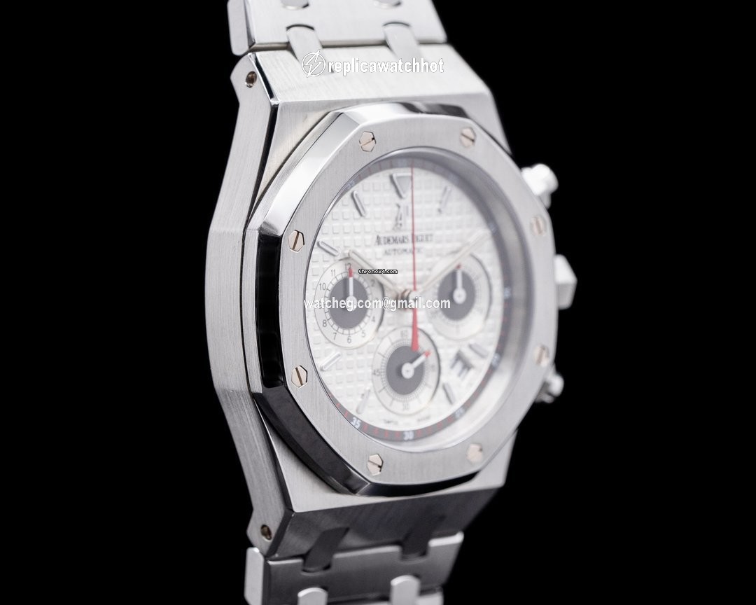 Audemars Piguet Royal Oak Chronograph Mens watch Unisex Automatic Steel 26300ST.OO.1110ST.06 2
