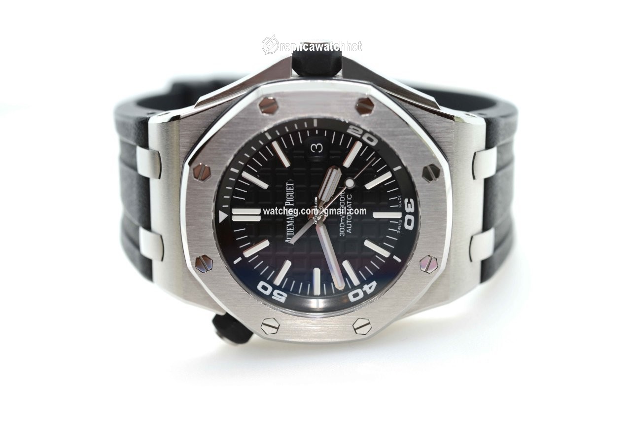 Audemars Piguet Royal Oak Offshore Diver Mens watch Unisex Automatic Steel 15710ST.OO.A002CA.01 2