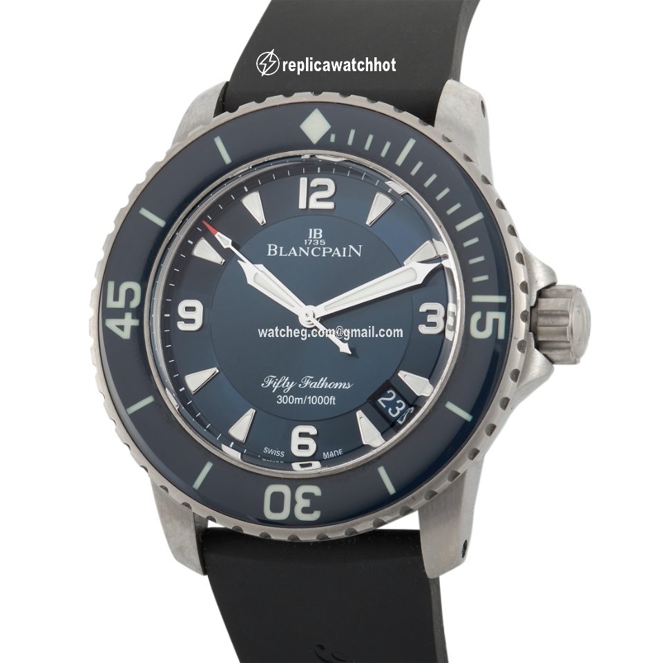 Blancpain Fifty Fathoms Mens watch Unisex Automatic Titanium 5015-12B40-O52A 2