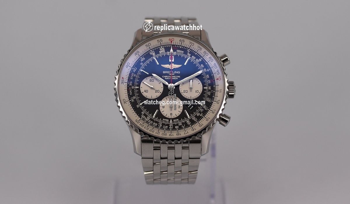 Breitling Navitimer 01 Automatic Steel AB0127 2