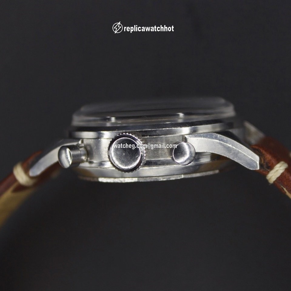 Jaeger-LeCoultre Mens watch Unisex Automatic Jaeger LeCoultre E335 Chronograph 1955 2