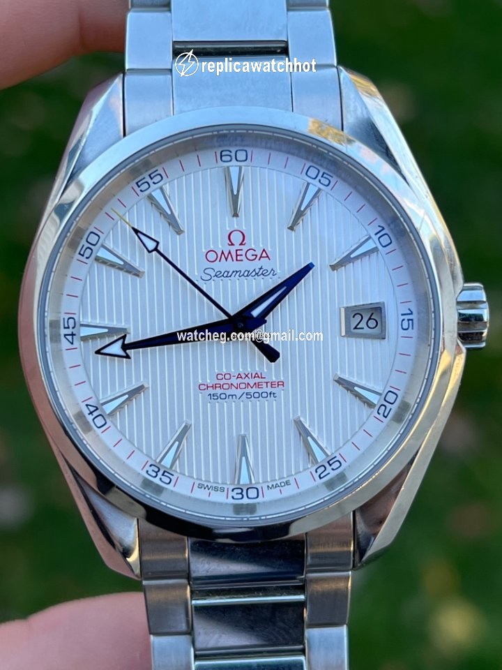 Omega Seamaster Aqua Terra Mens watch Unisex Automatic Steel 231.10.42.21.02.002 2